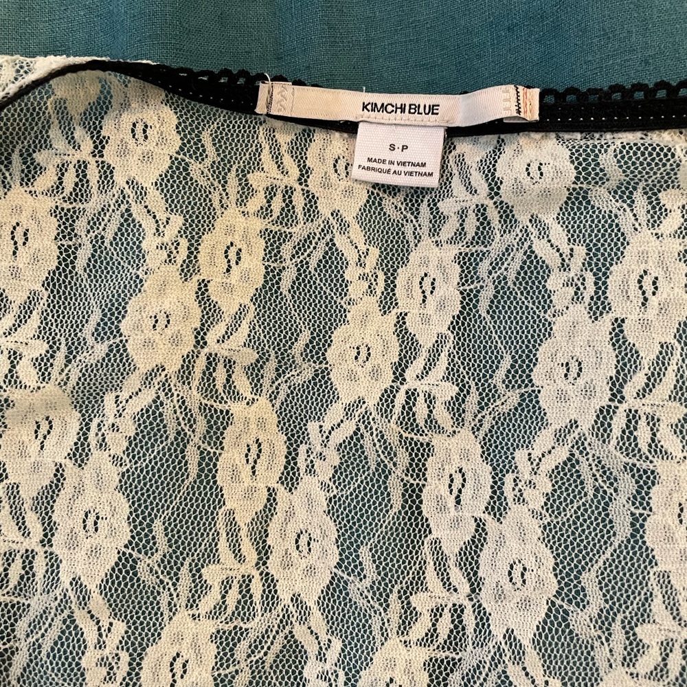 Kimchi Blue Cream and White Lace Top - Picture 6 of 7